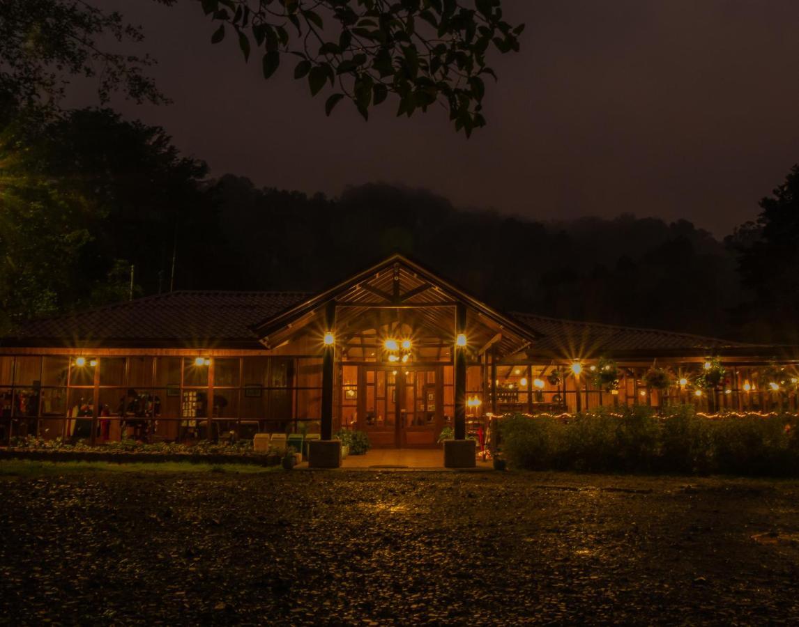 Hotel De Montana Suria Сан Херардо де Дота Екстериор снимка